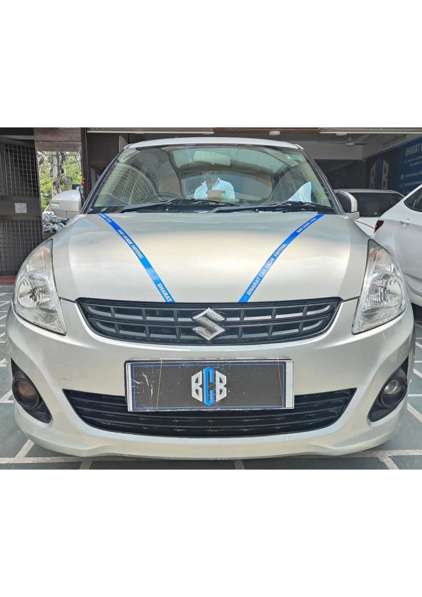 20,000 KMS MARUTI DZIRE VXI PETROL (2014)