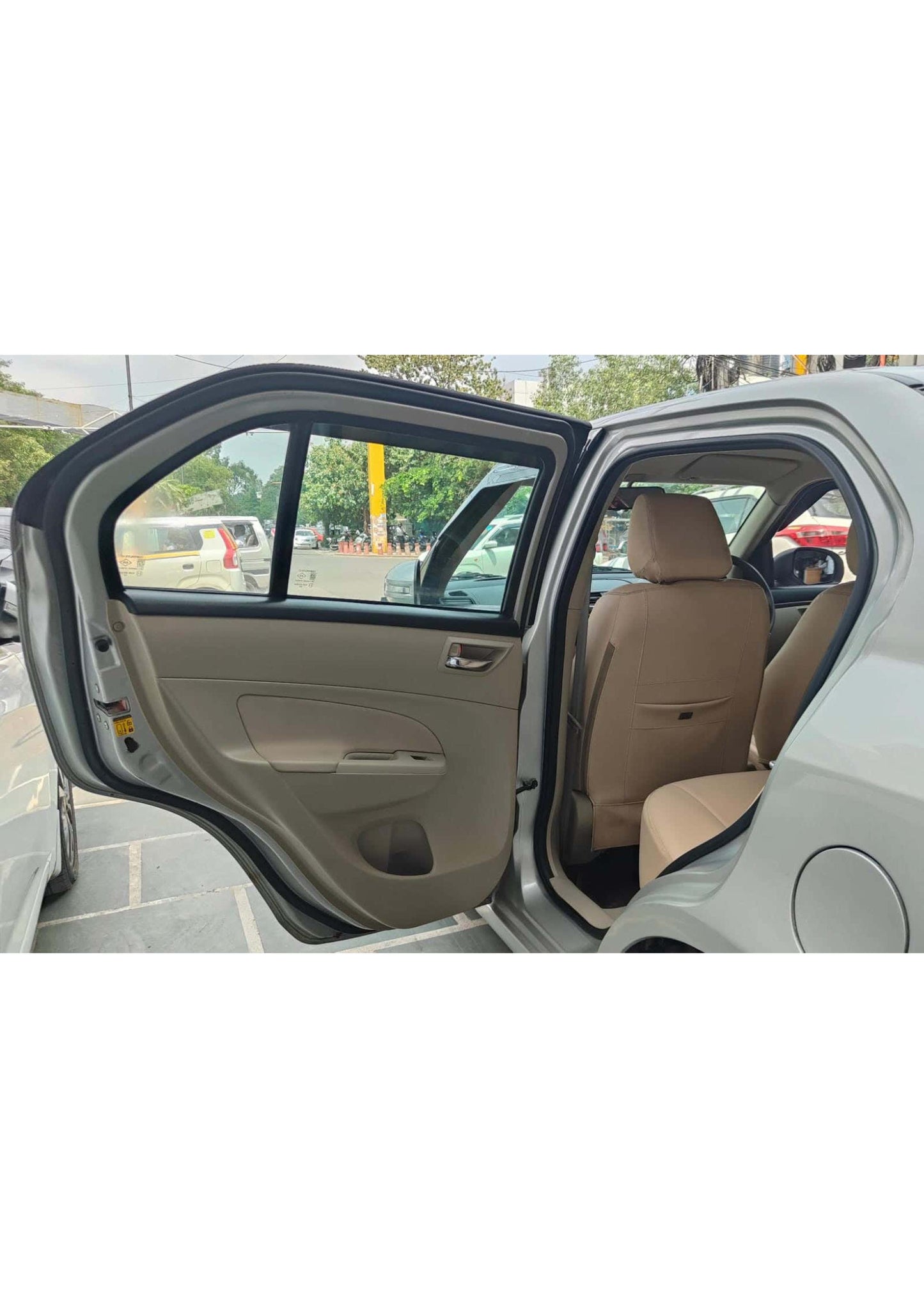 20,000 KMS MARUTI DZIRE VXI PETROL (2014)