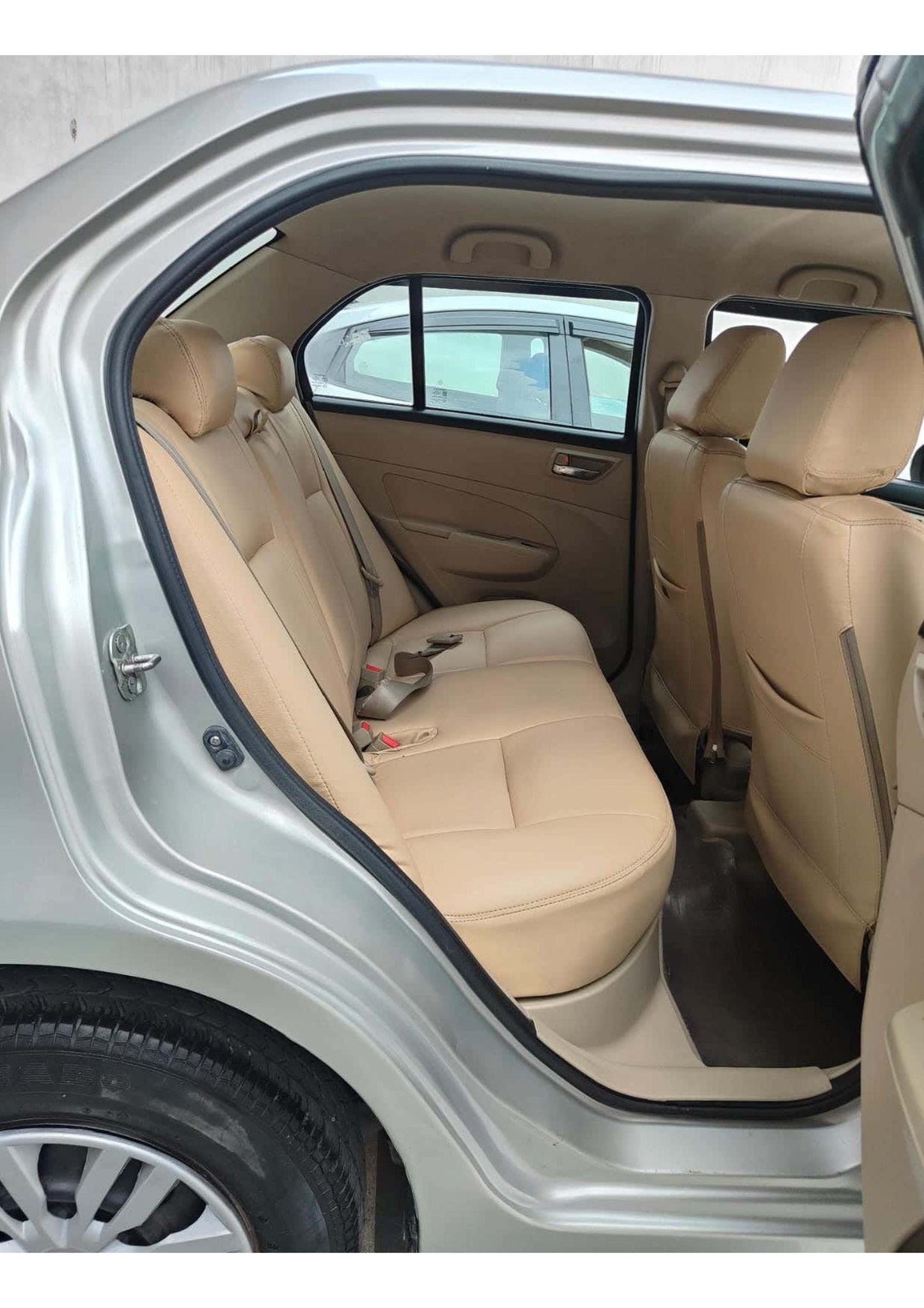 20,000 KMS MARUTI DZIRE VXI PETROL (2014)