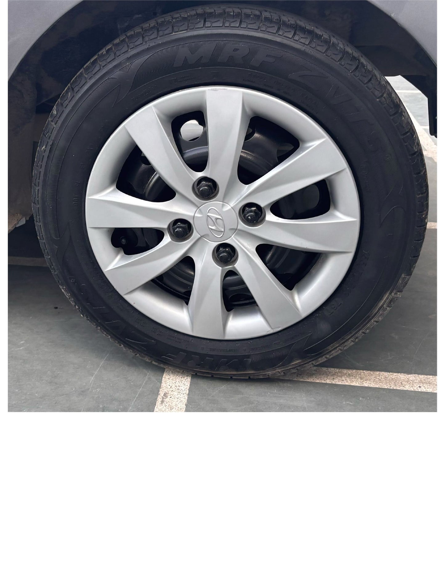 49,000 KMS HYUNDAI EON SPORTZ PETROL (2013)