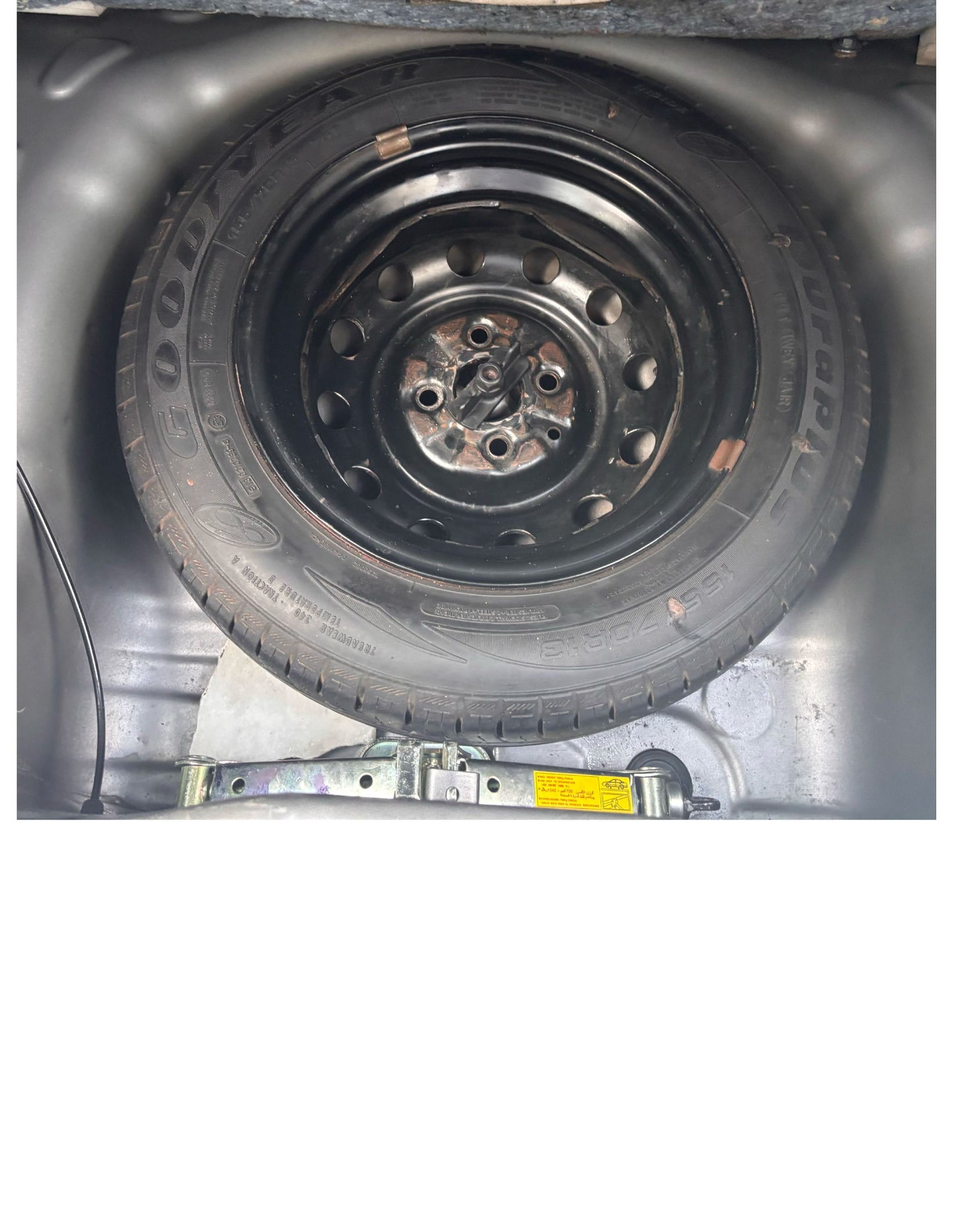 49,000 KMS HYUNDAI EON SPORTZ PETROL (2013)