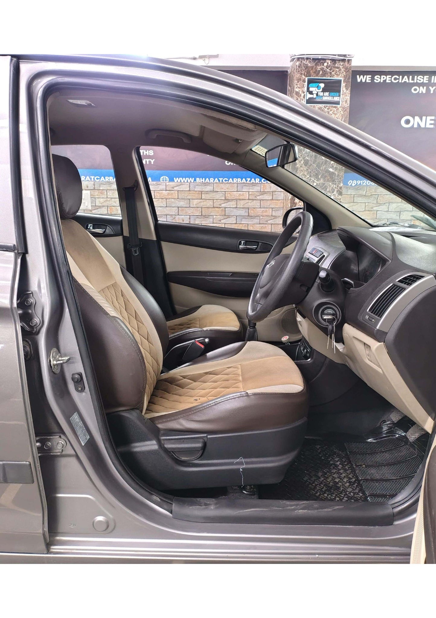 HYUNDAI I20 MAGNA (O) PETROL (2013)