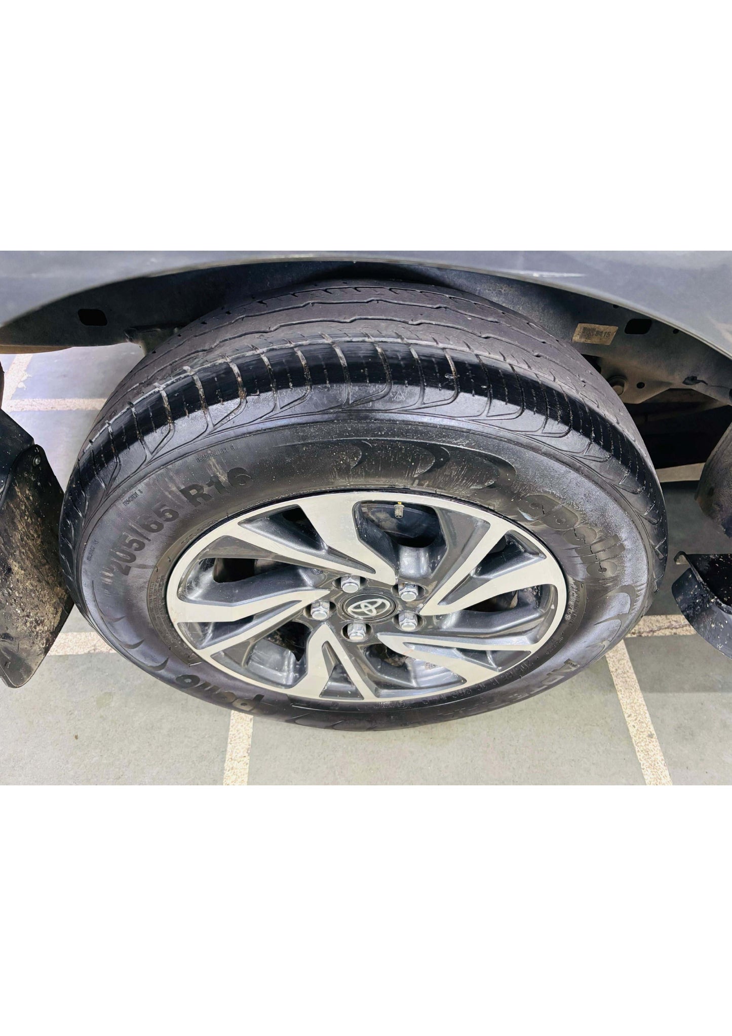 TOYOTA INNOVA CRYSTA V 2.4 MT DIESEL (2022)