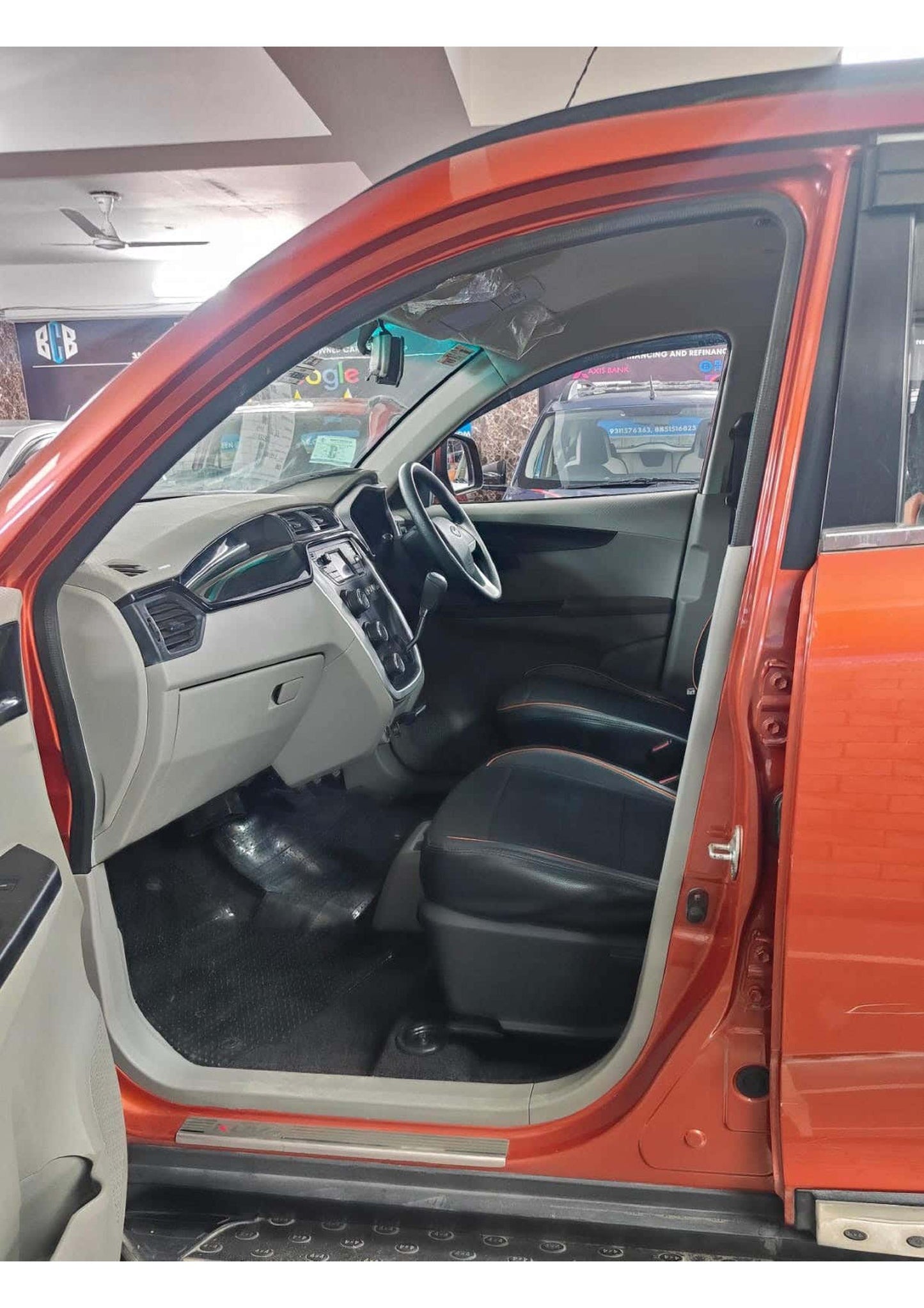 16,000 MAHINDRA KUV 100 K6+ DIESEL (2016)