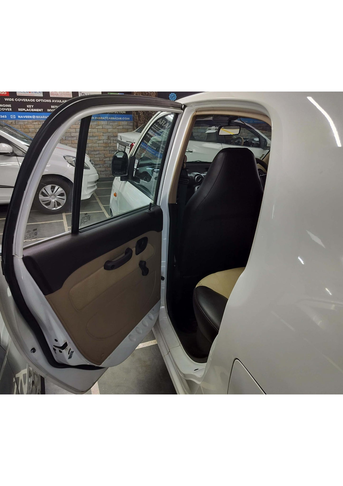 27,000 KMS HYUNDAI SANTRO GL PETROL (2011)