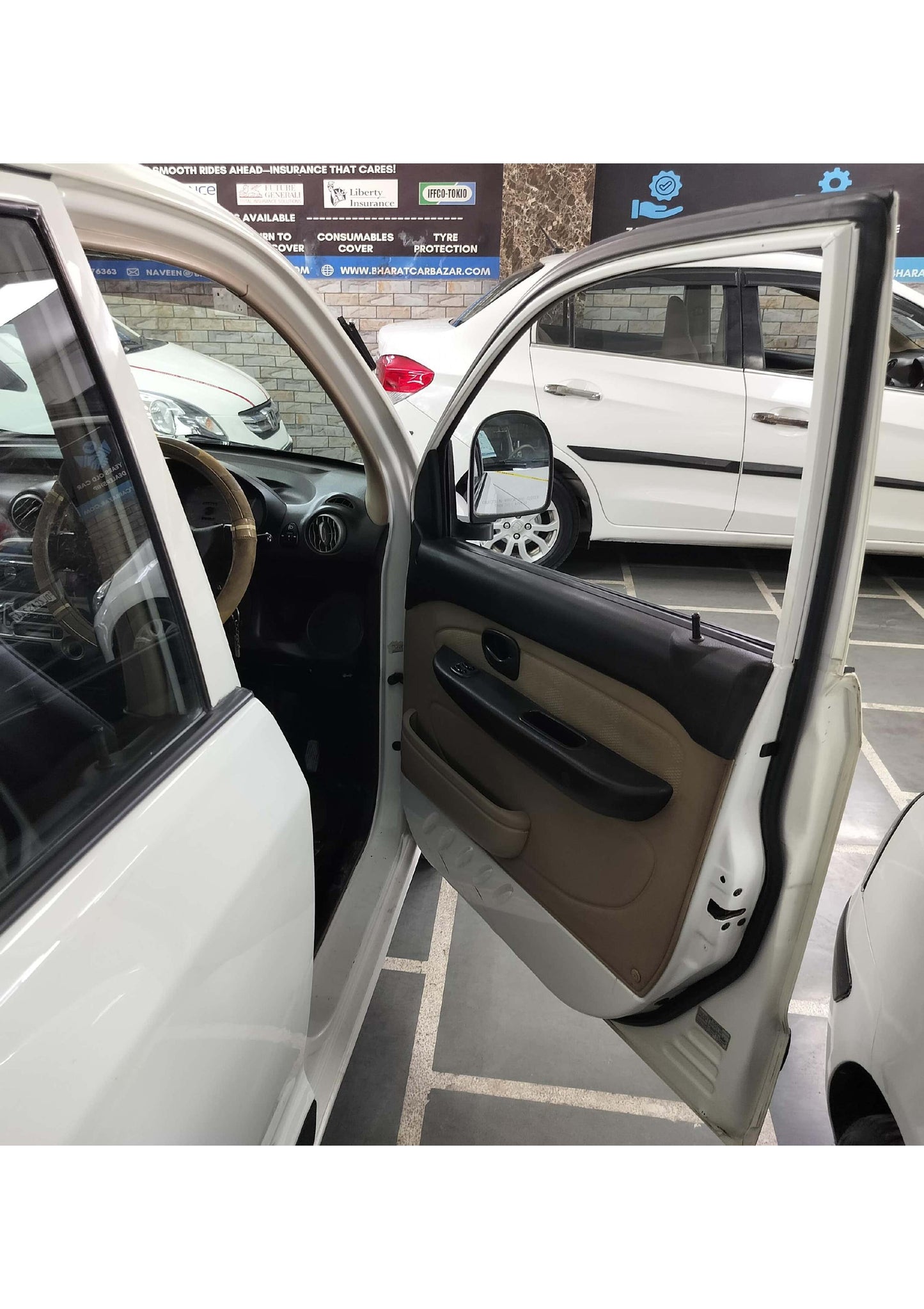 27,000 KMS HYUNDAI SANTRO GL PETROL (2011)