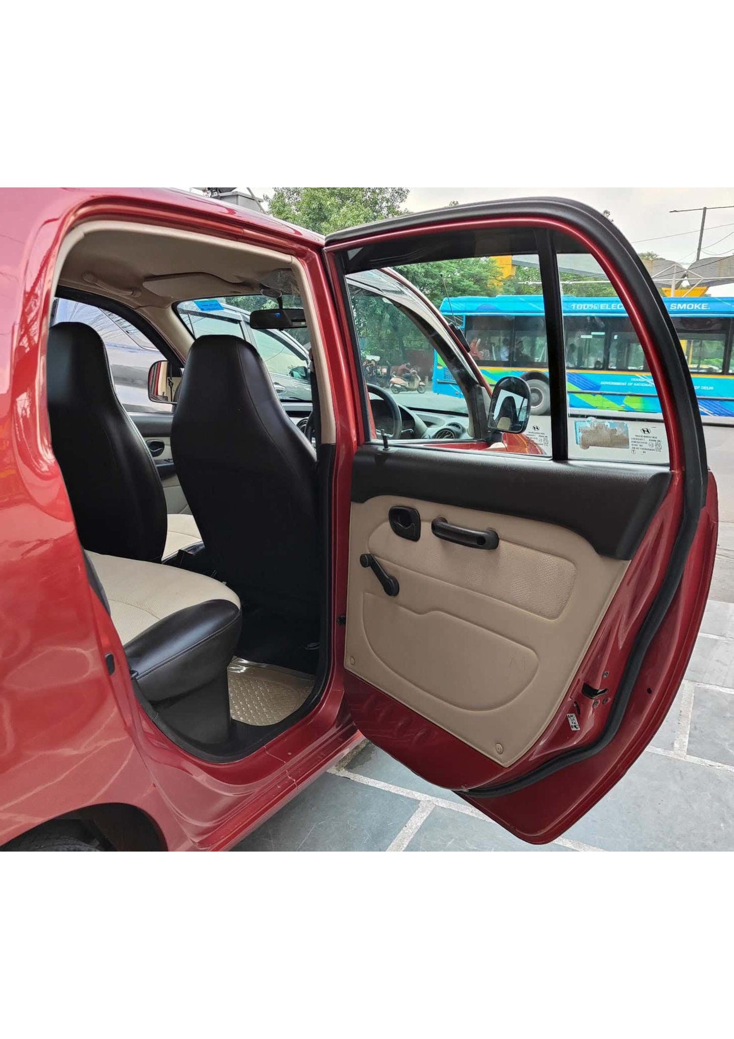 HYUNDAI SANTRO GL PLUS PETROL (2012)