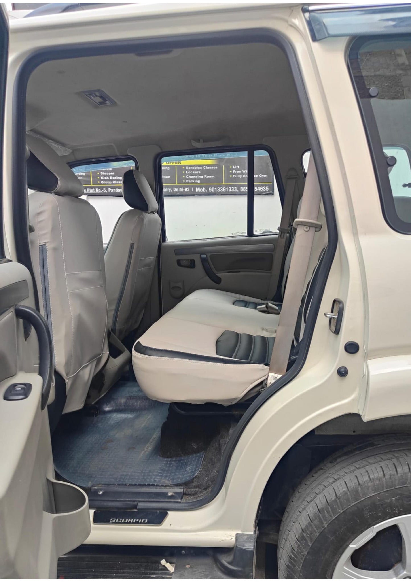 21,000 KMS MAHINDRA SCORPIO S4 DIESEL (2020)