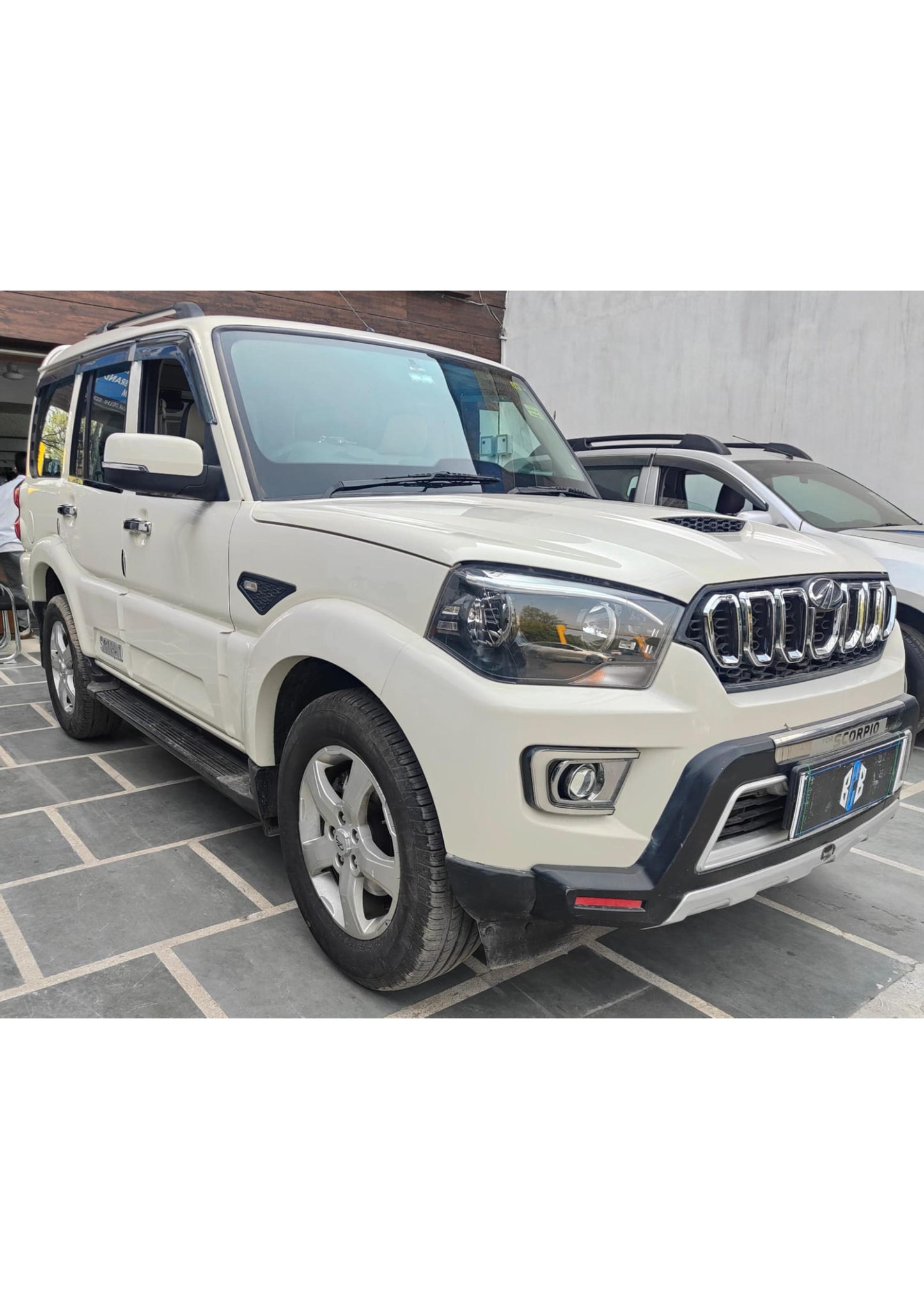 21,000 KMS MAHINDRA SCORPIO S4 DIESEL (2020)