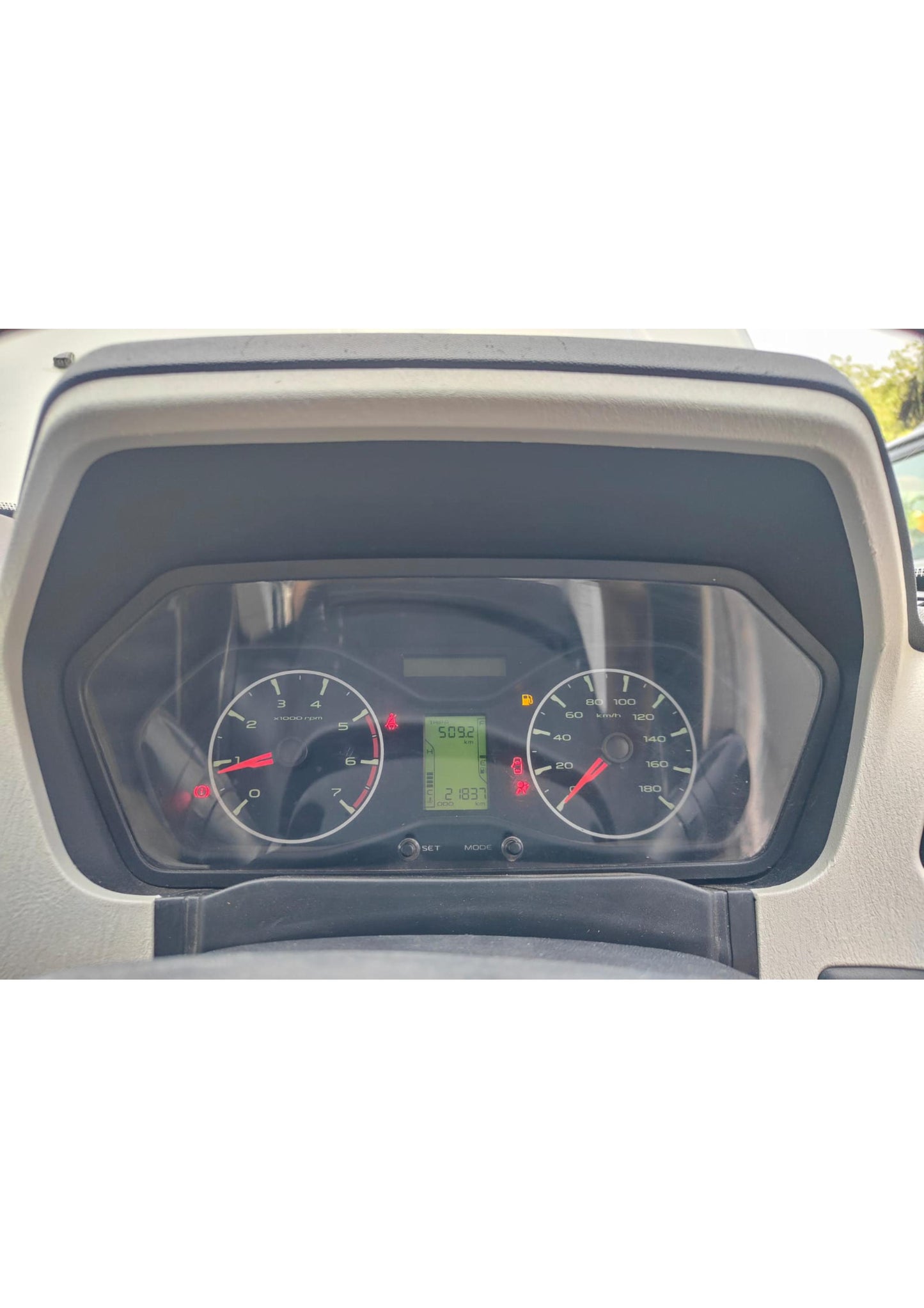 21,000 KMS MAHINDRA SCORPIO S4 DIESEL (2020)