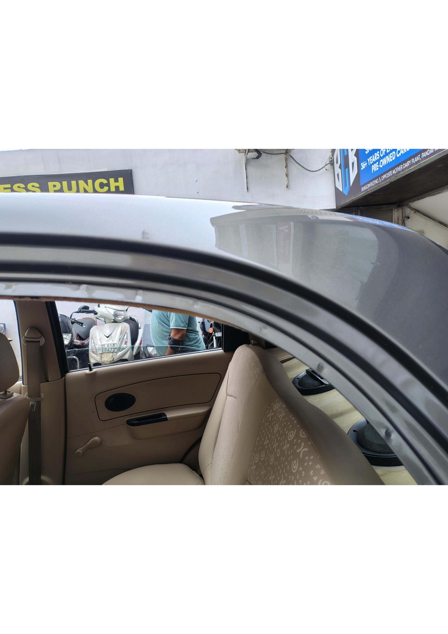 13,000 KMS CHEVROLET SPARK 1.0 LS PETROL (2011)