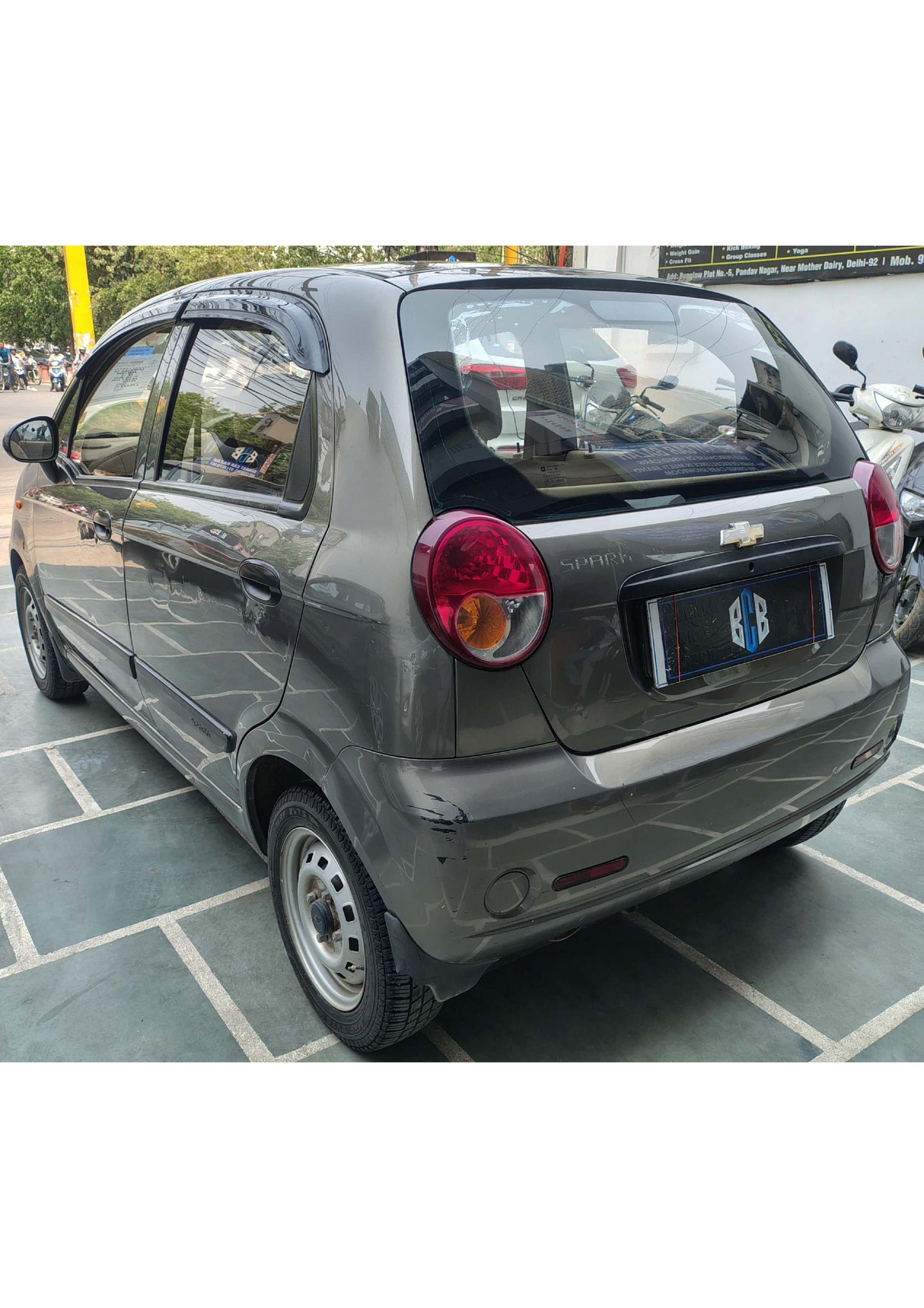 13,000 KMS CHEVROLET SPARK 1.0 LS PETROL (2011)