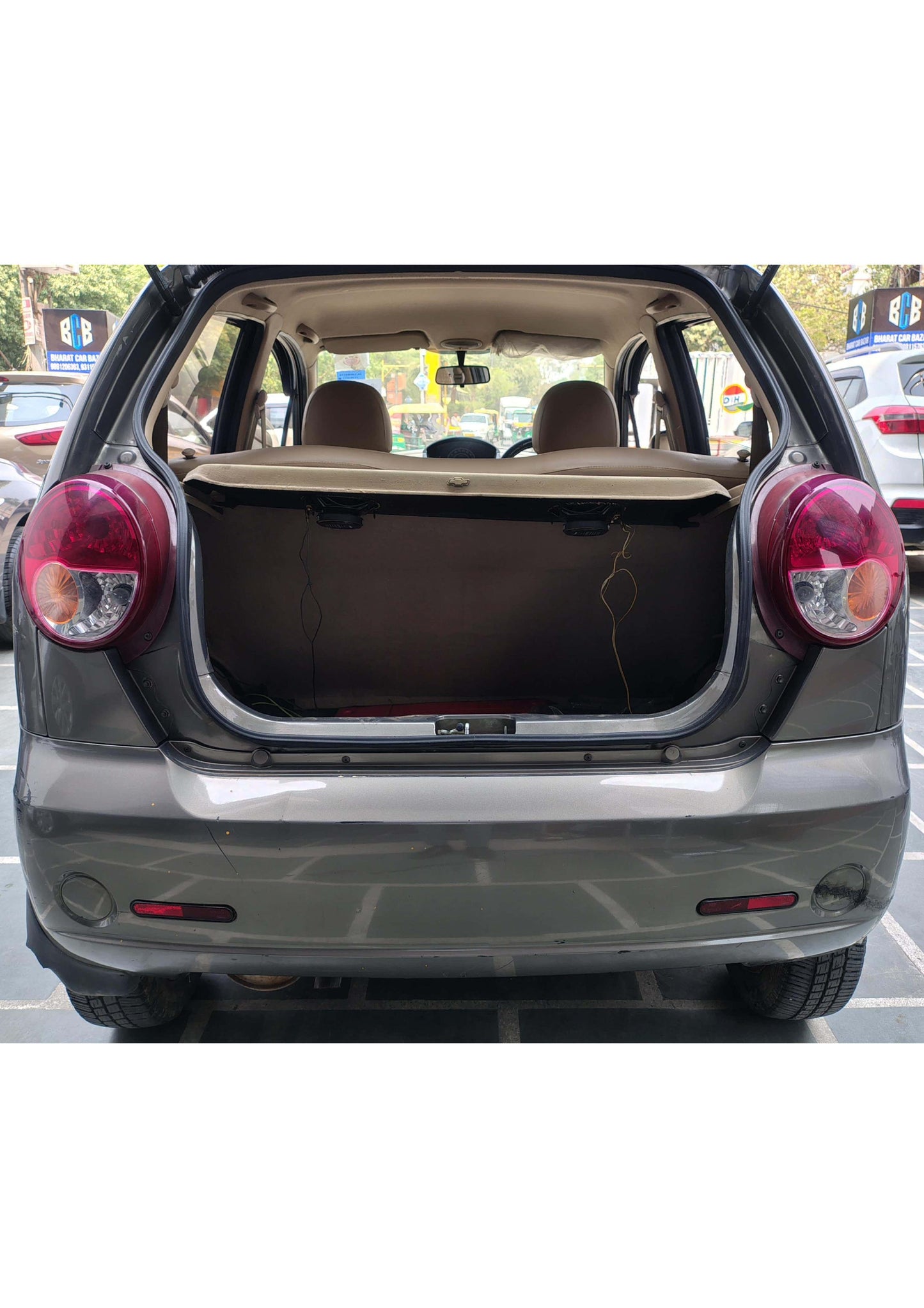 13,000 KMS CHEVROLET SPARK 1.0 LS PETROL (2011)