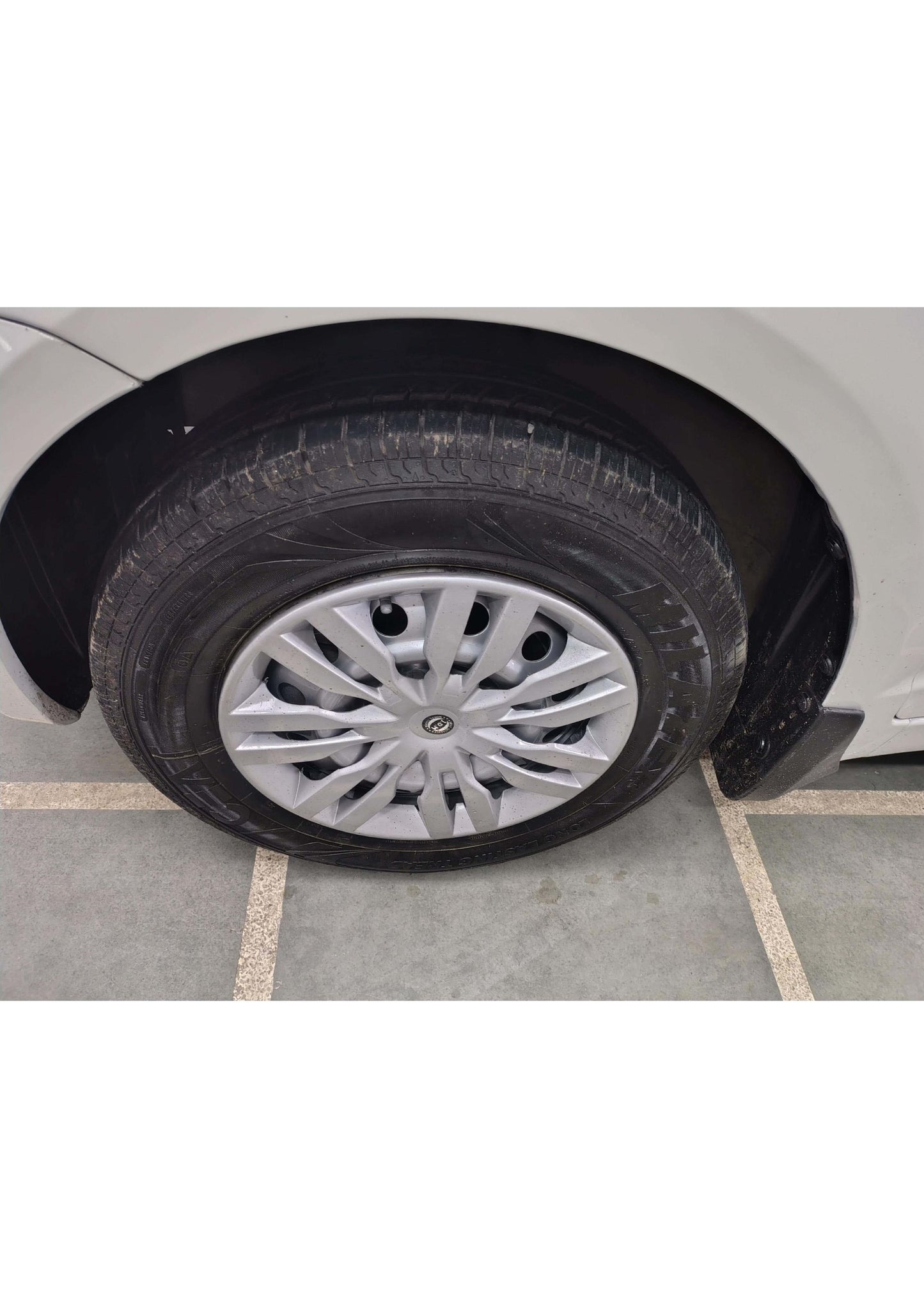 MARUTI DZIRE LXI PETROL (2010)
