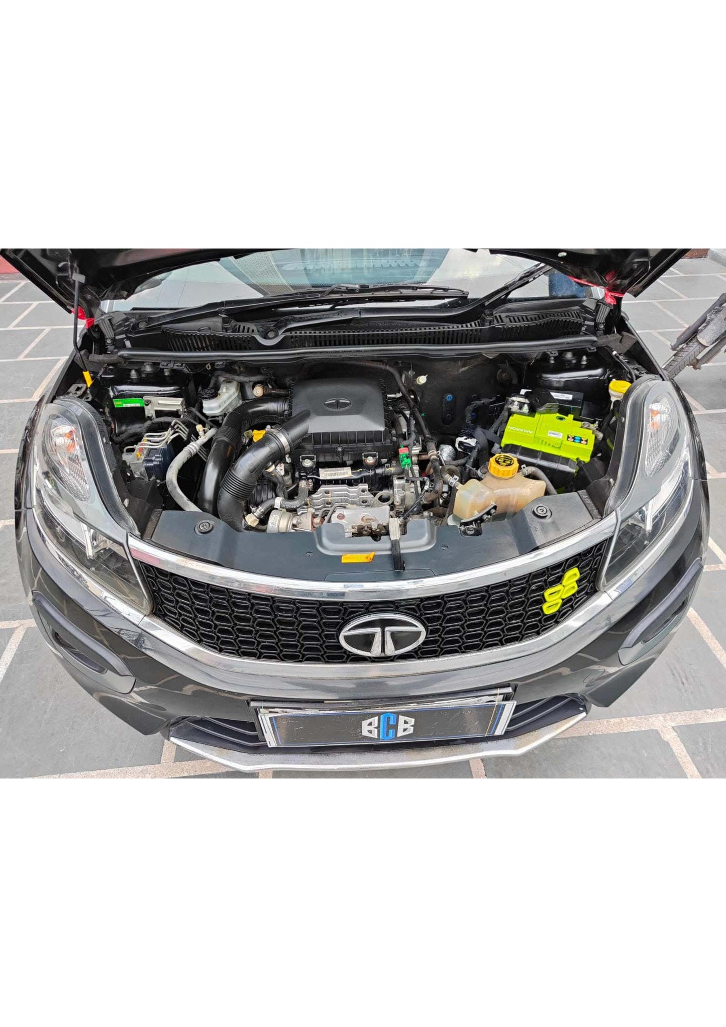 24,000 KMS TATA NEXON KRAZ PETROL (2019)