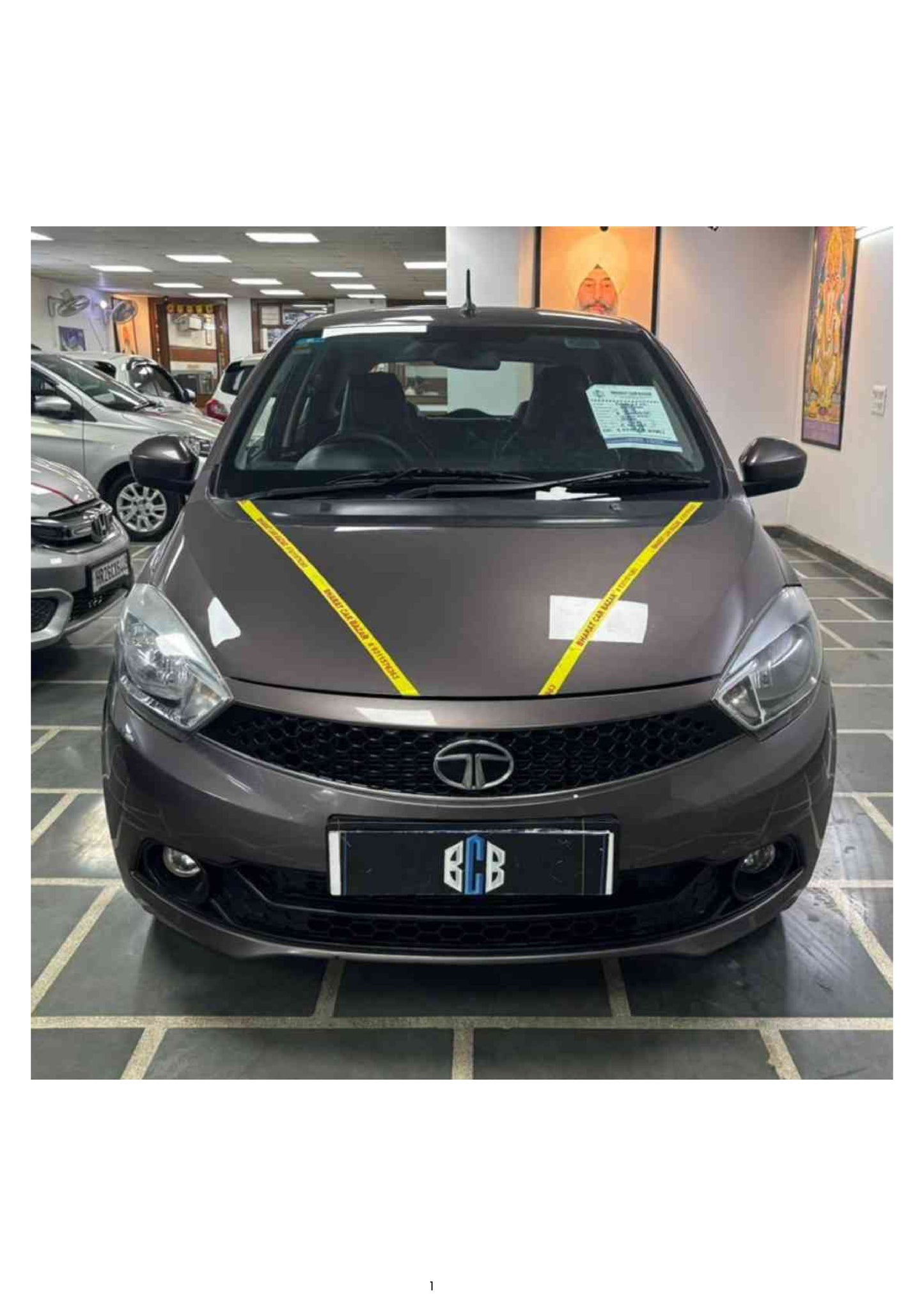 10,000 KMS TATA TIAGO XT (O) PETROL (2016)