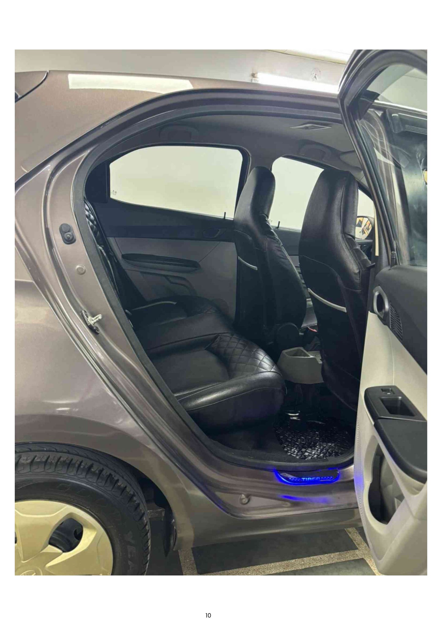 10,000 KMS TATA TIAGO XT (O) PETROL (2016)