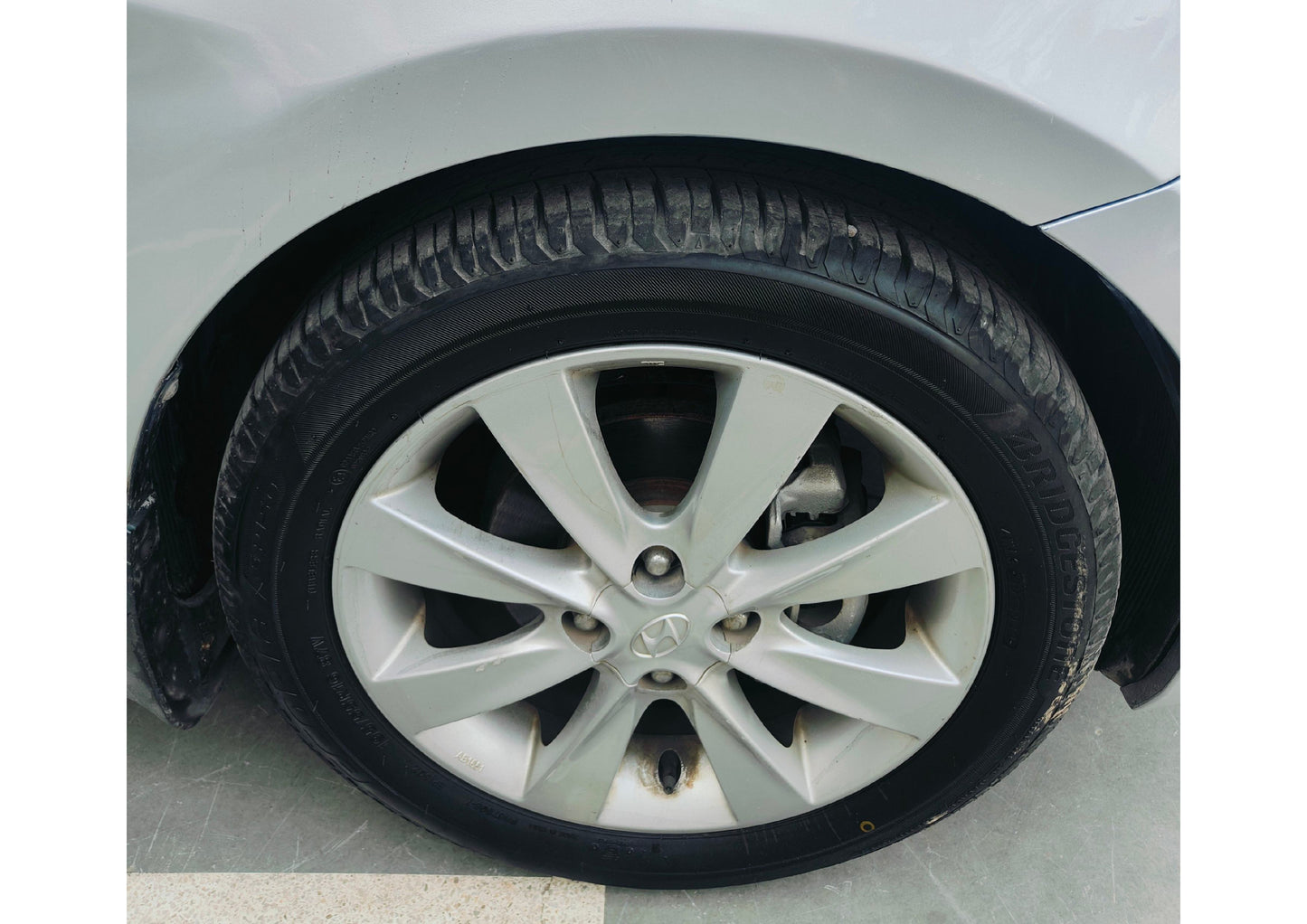 HYUNDAI VERNA SX AUTO PETROL (2013)