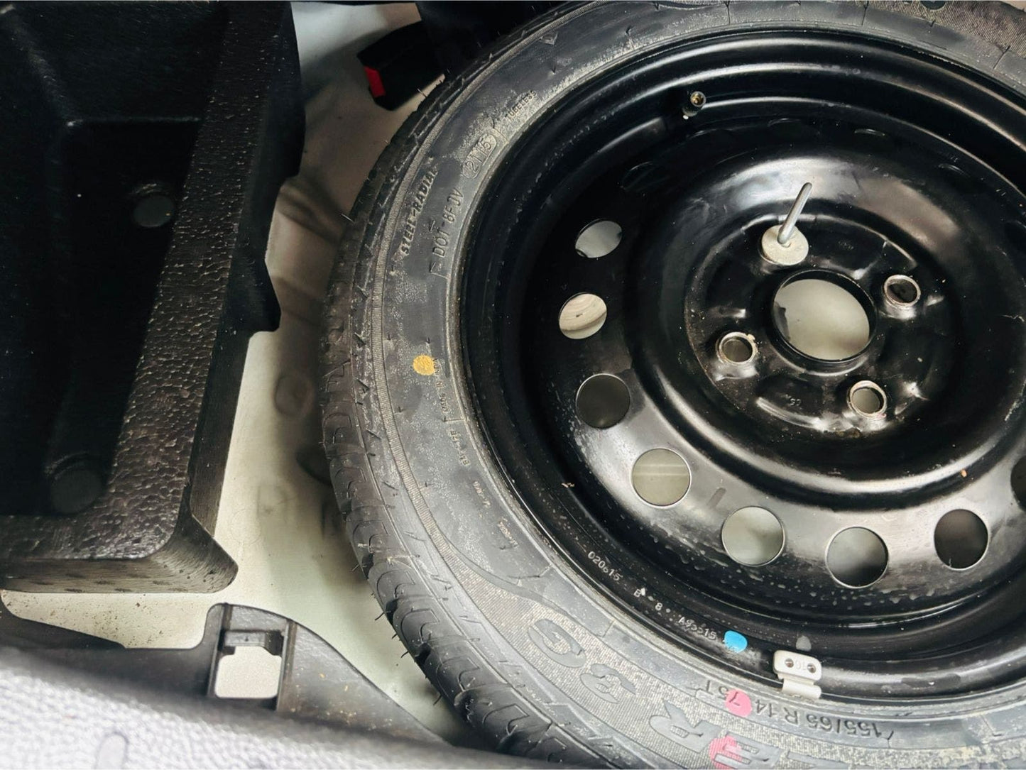 9,000 KMS MARUTI WAGONR VXI PETROL (2015)