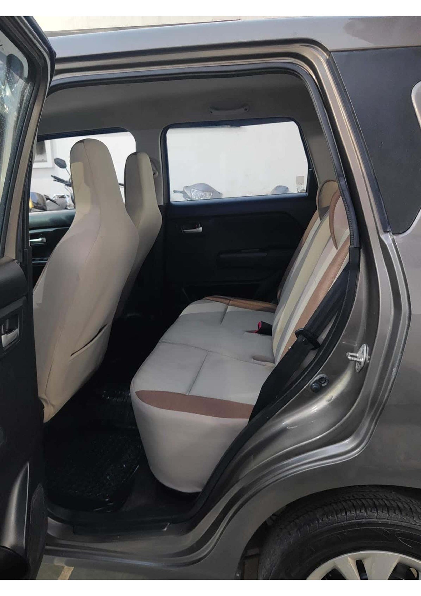 19,000 KMS MARUTI WAGONR ZXI 1.2 PETROL (2019)