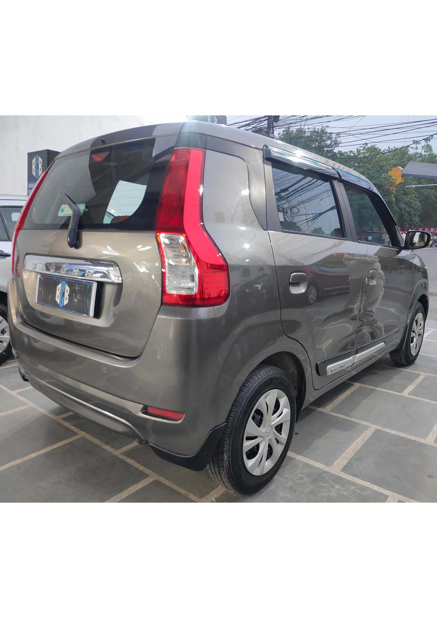19,000 KMS MARUTI WAGONR ZXI 1.2 PETROL (2019)