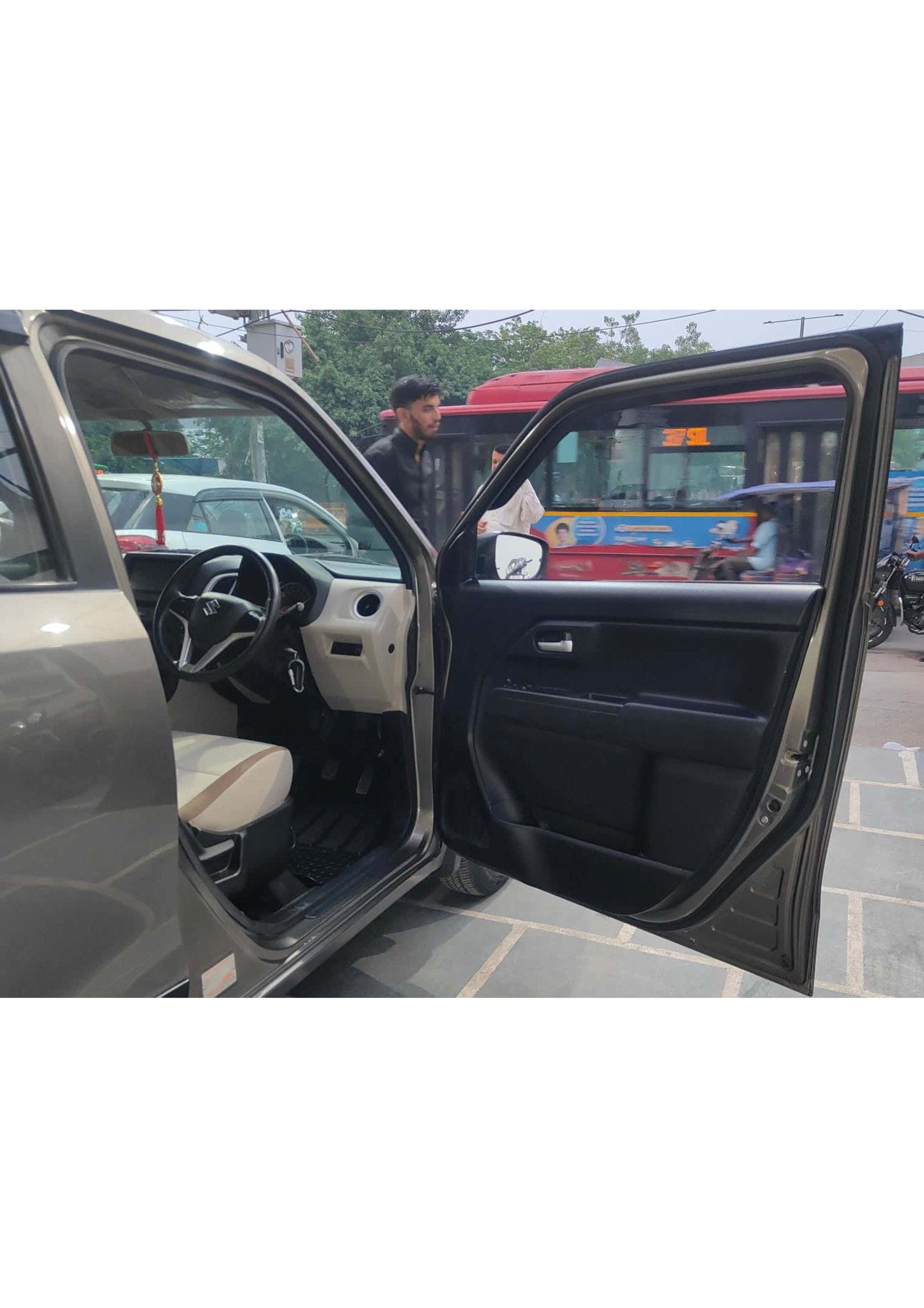 19,000 KMS MARUTI WAGONR ZXI 1.2 PETROL (2019)