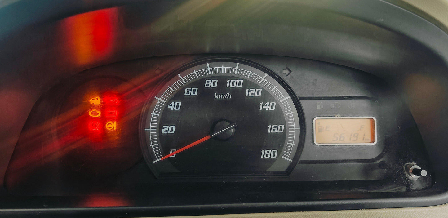 MARUTI ZEN ESTILO LXI PETROL (2010)