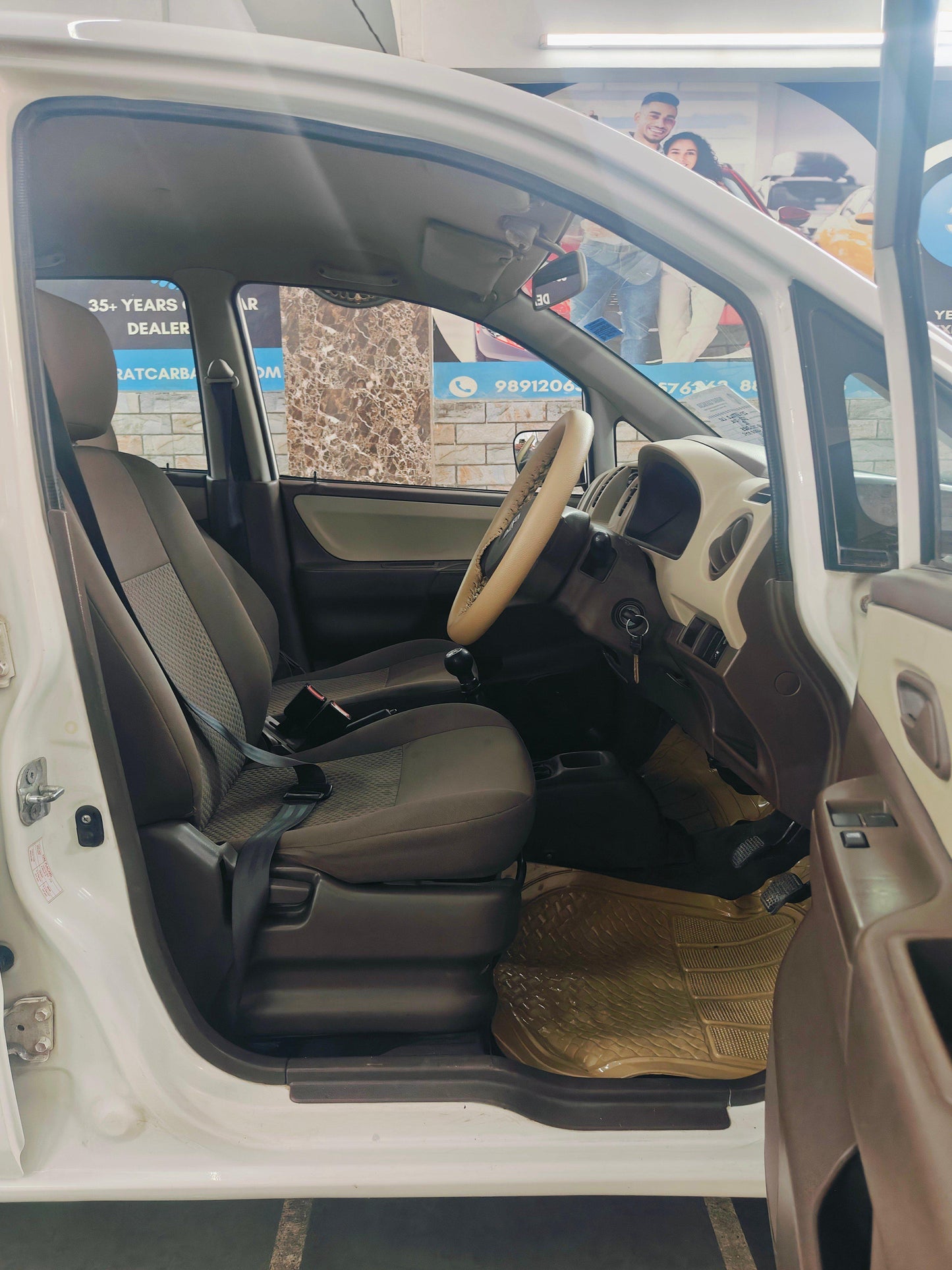 MARUTI ZEN ESTILO LXI PETROL (2010)