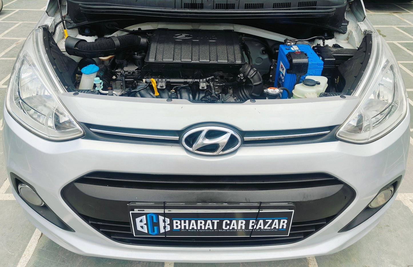 23,000 KMS HYUNDAI GRAND I10 ASTA PETROL (2014)