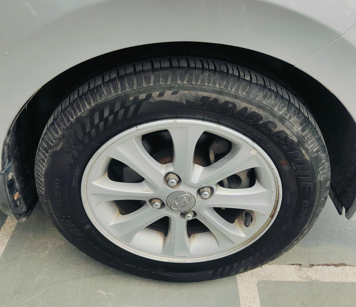 23,000 KMS HYUNDAI GRAND I10 ASTA PETROL (2014)