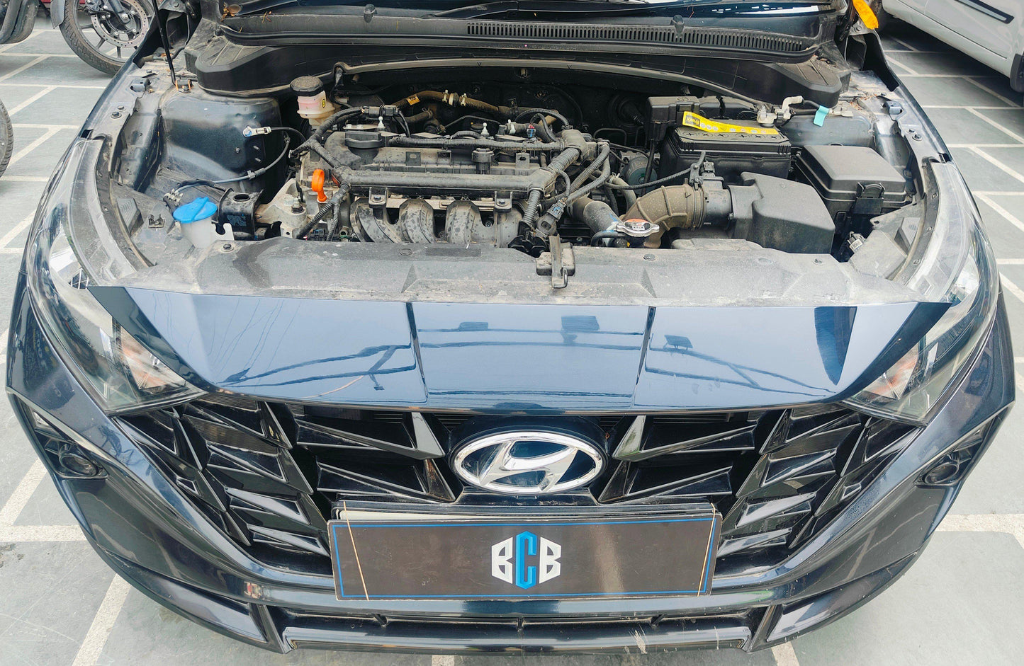 8600 KMS HYUNDAI I20 MAGNA PETROL (2021)