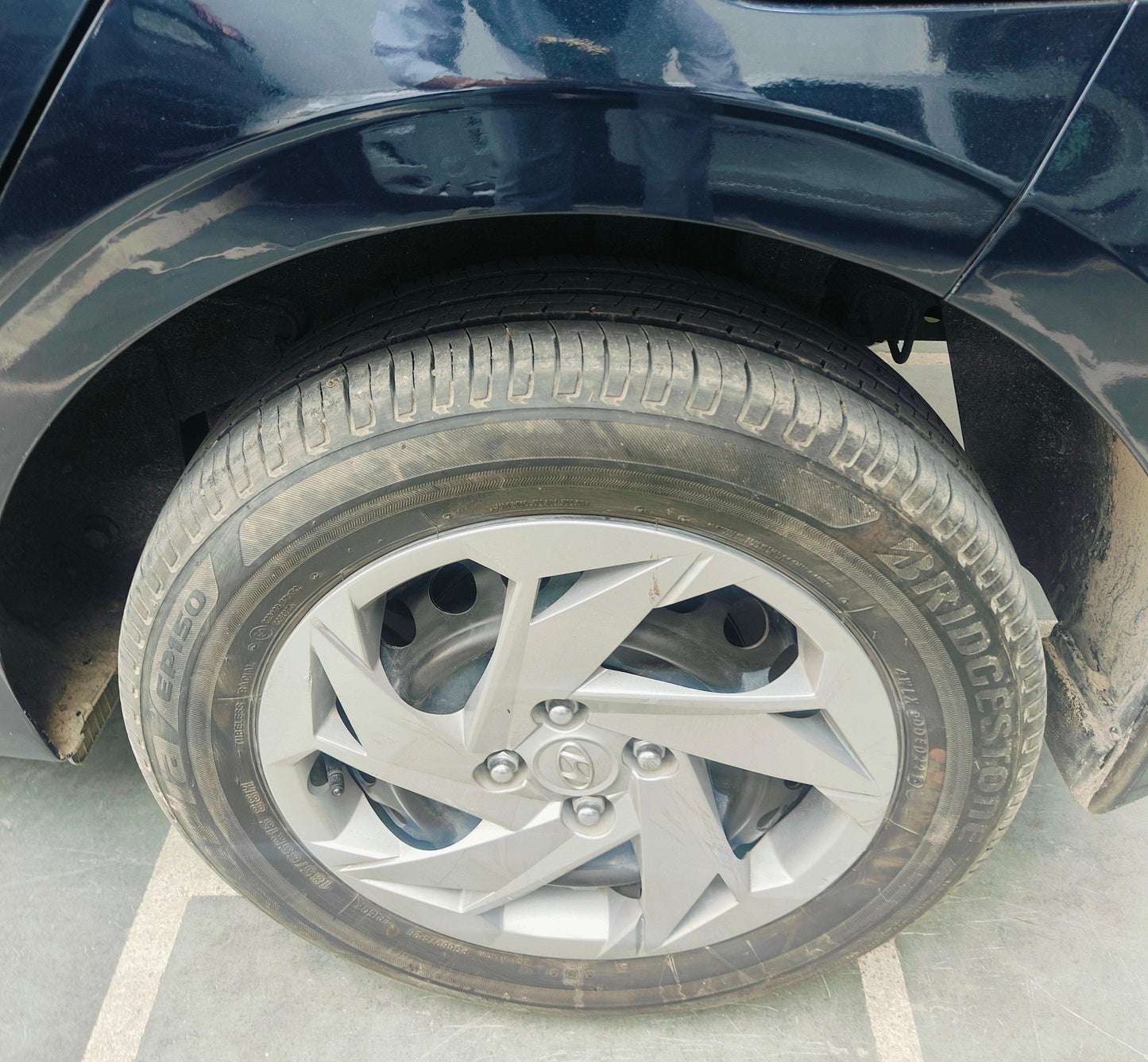 8600 KMS HYUNDAI I20 MAGNA PETROL (2021)