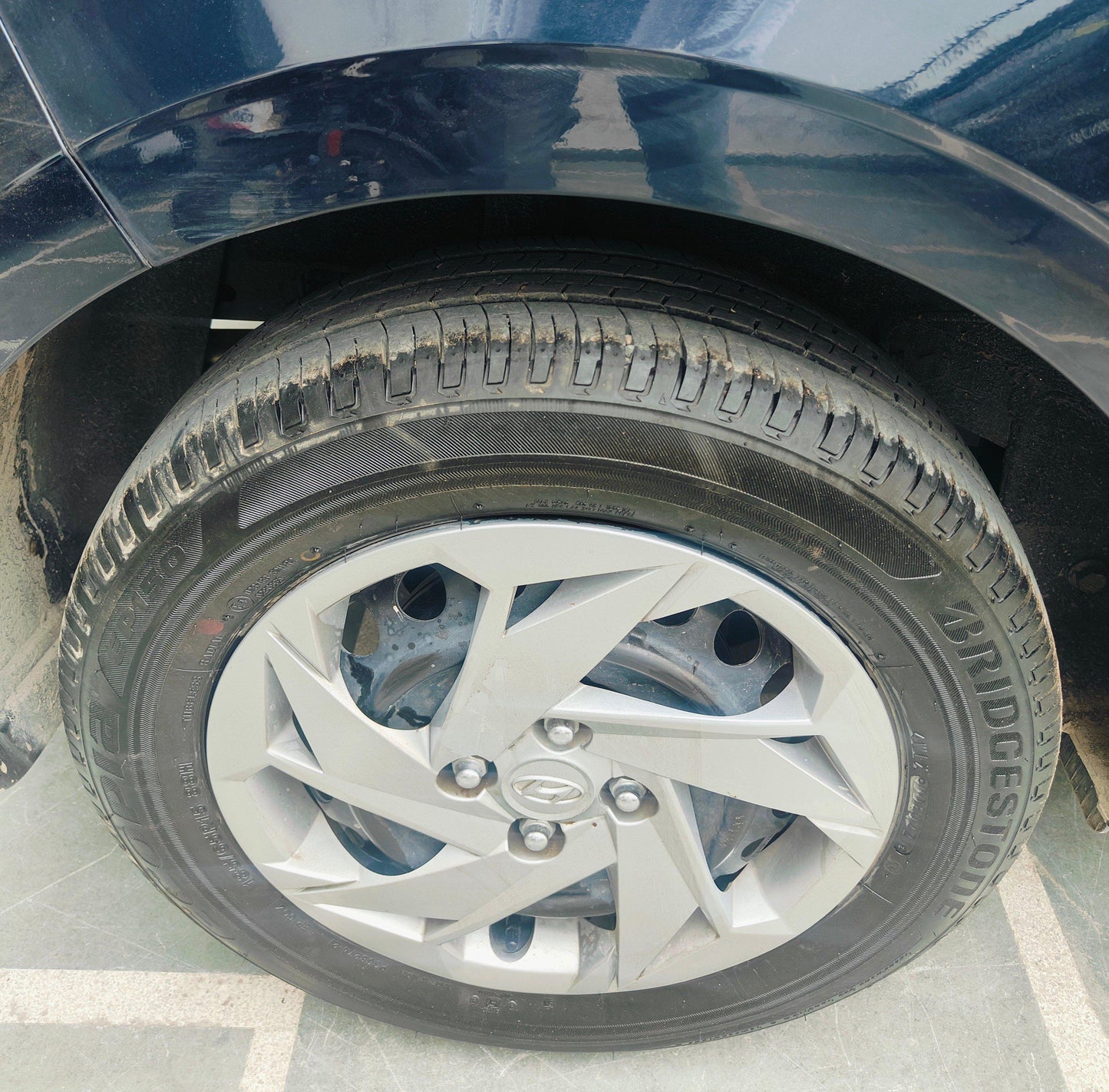 8600 KMS HYUNDAI I20 MAGNA PETROL (2021)