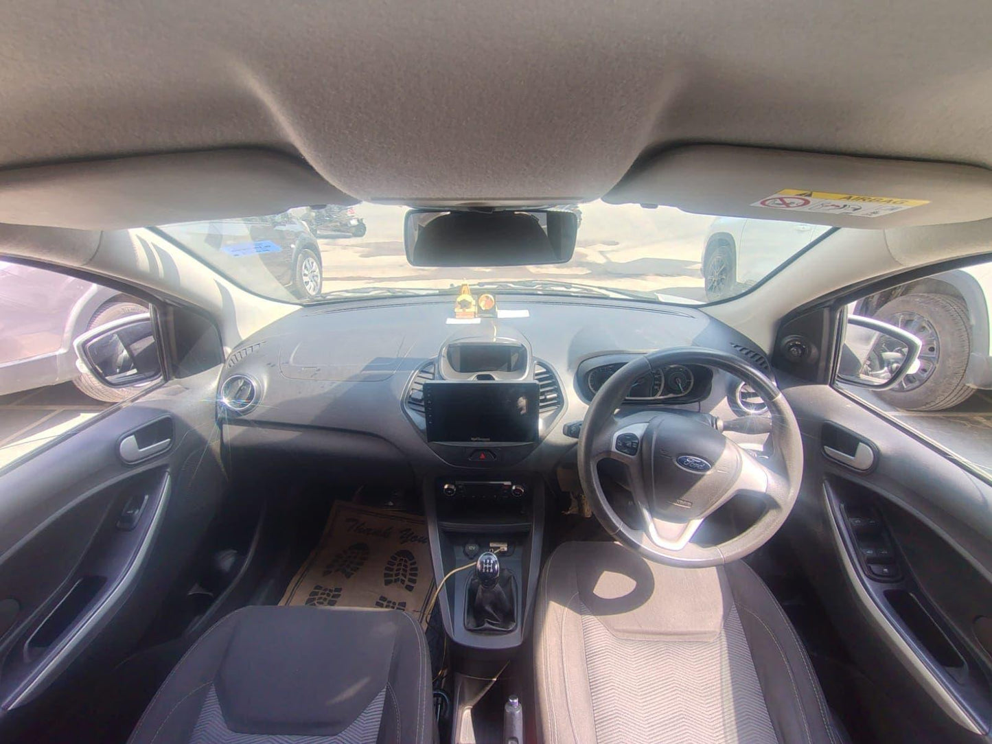 30,000 KMS FORD FIGO 1.2 TI-VCT PETROL (2015)
