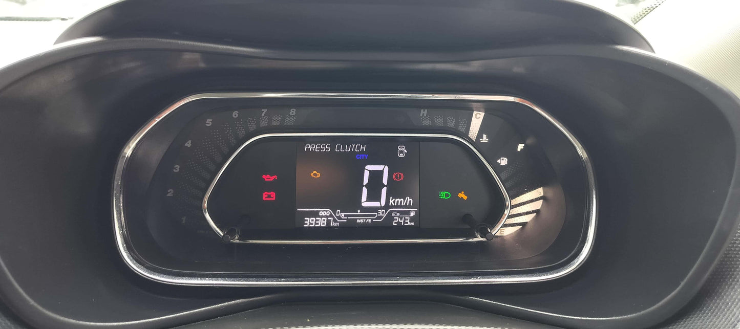 39,000 KMS TATA NEXON XZ+ 1.2 PETROL (2021)