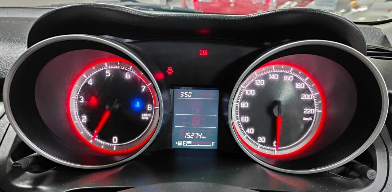 15,000 KMS MARUTI SWIFT VXI PETROL (2018)
