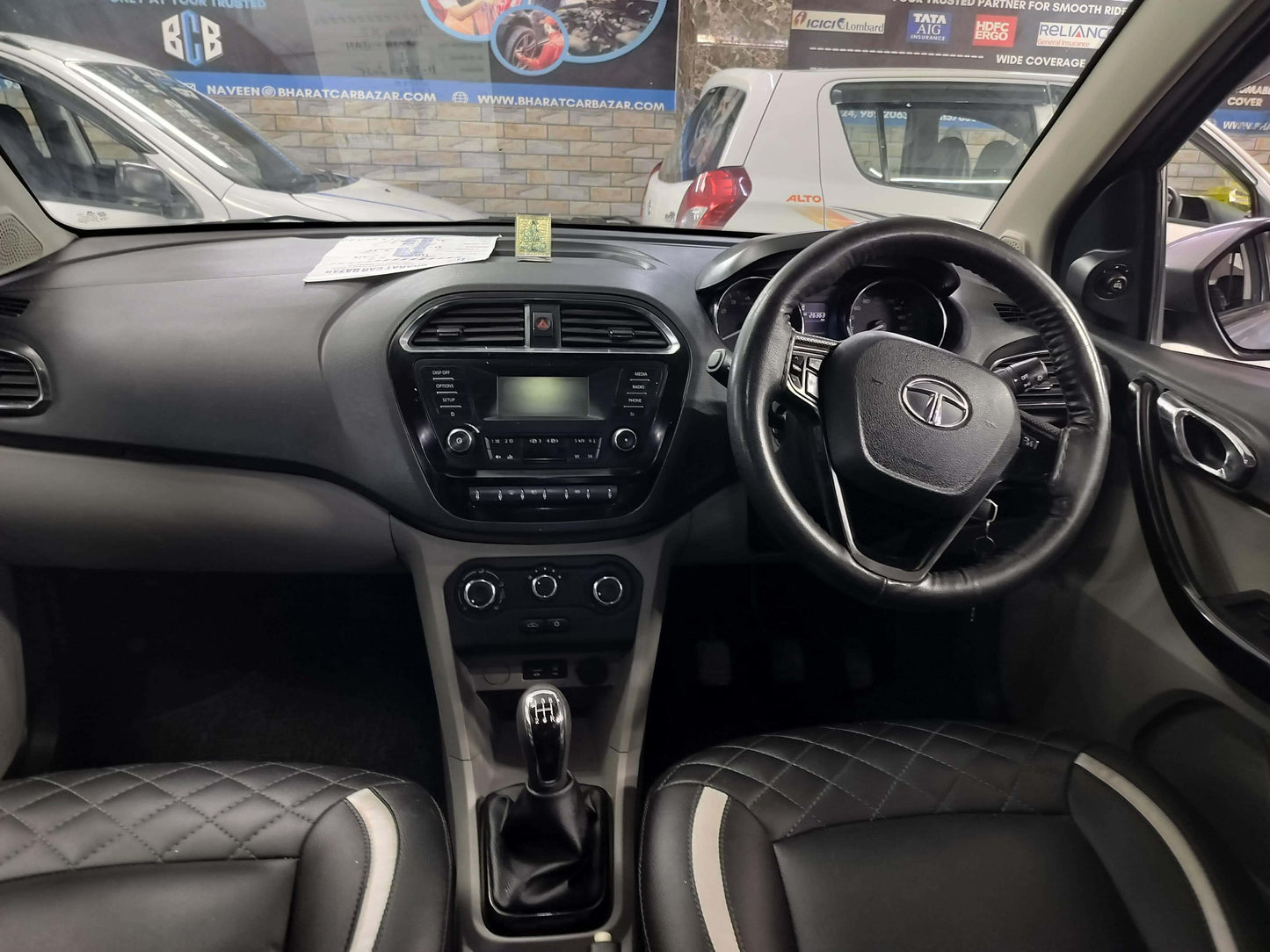 26,000 KMS TATA TIAGO XZ PETROL (2019)