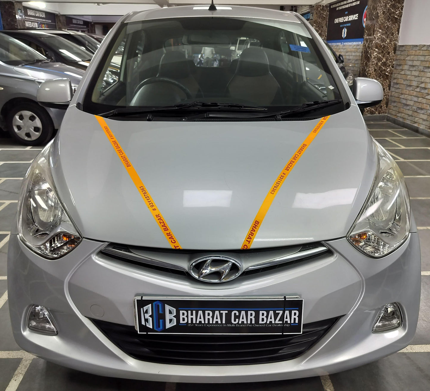 17,000 KMS HYUNDAI EON SPORTZ PETROL (2015)
