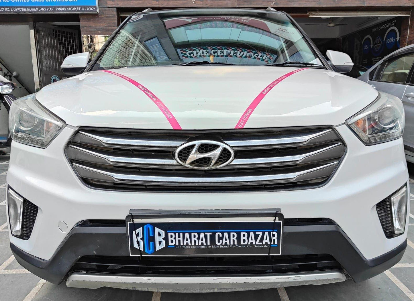 37,000 KMS HYUNDAI CRETA SX+ PETROL (2017)