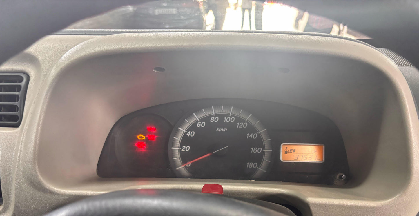 37,000 KMS MARUTI EECO 5STR PETROL (2011)