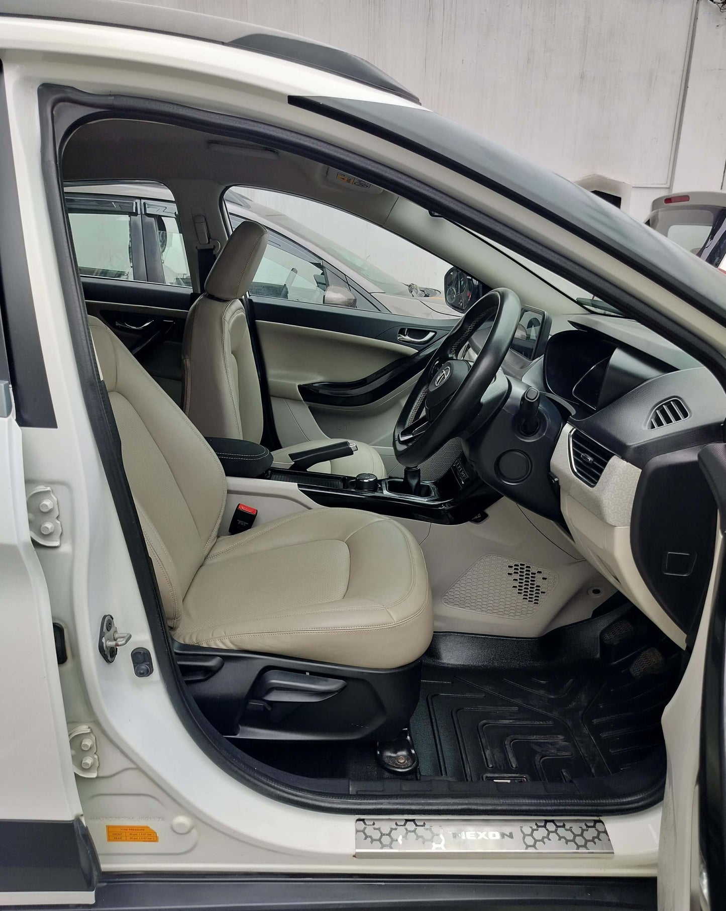 39,000 KMS TATA NEXON XZ+ 1.2 PETROL (2021)