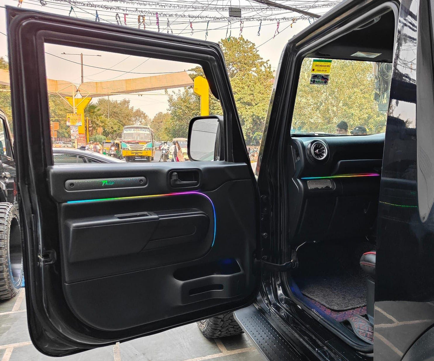 22,000 KMS MAHINDRA THAR LX D MT 4X4 PETROL (2023)