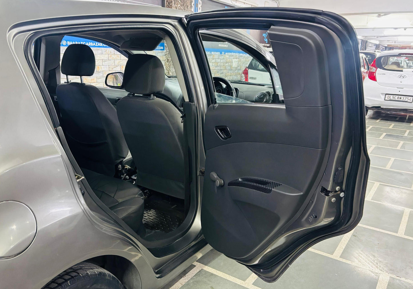30,000 KMS CHEVROLET BEAT LS 1.2 PETROL (2012)