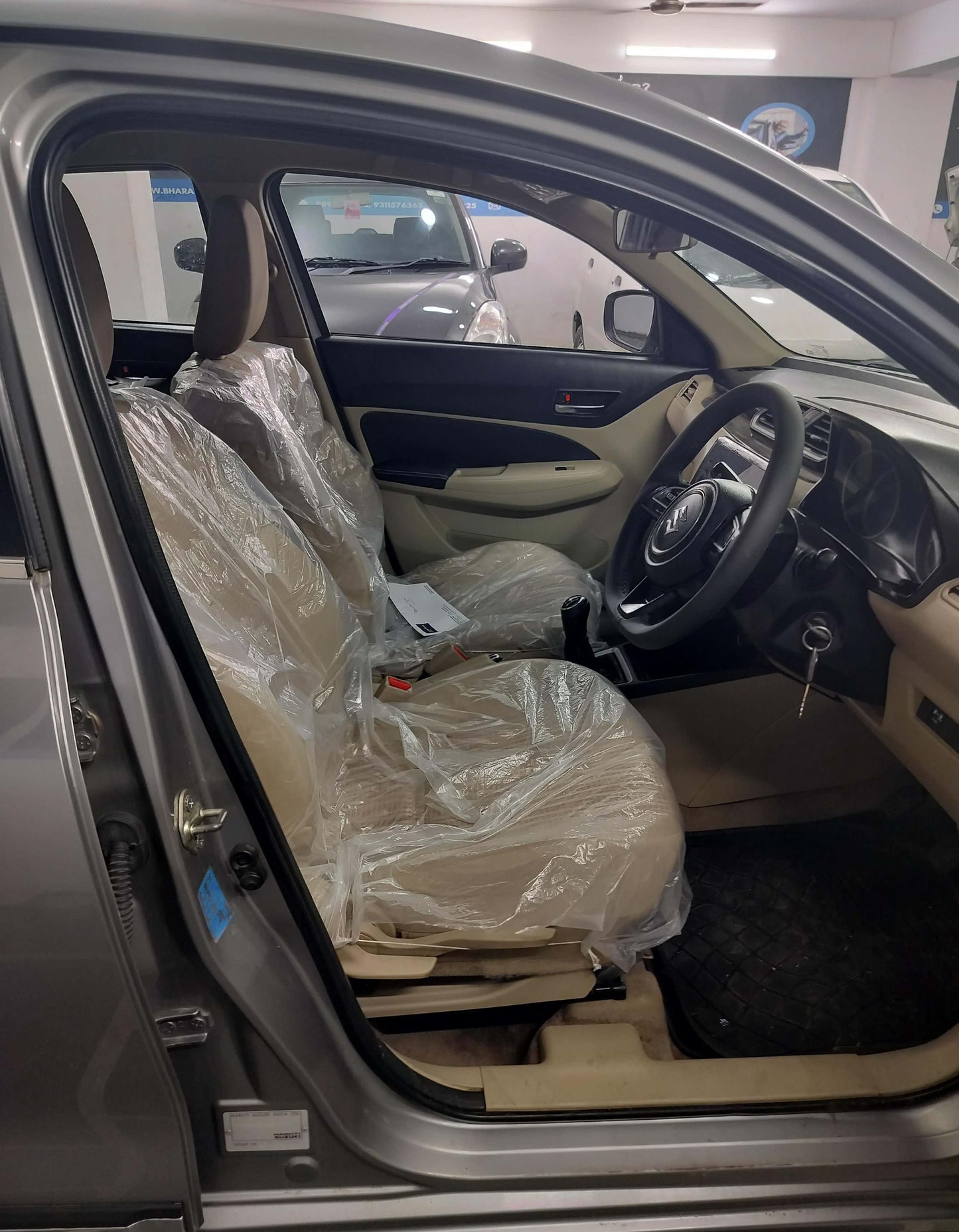 MARUTI DZIRE VXI CNG (2023)