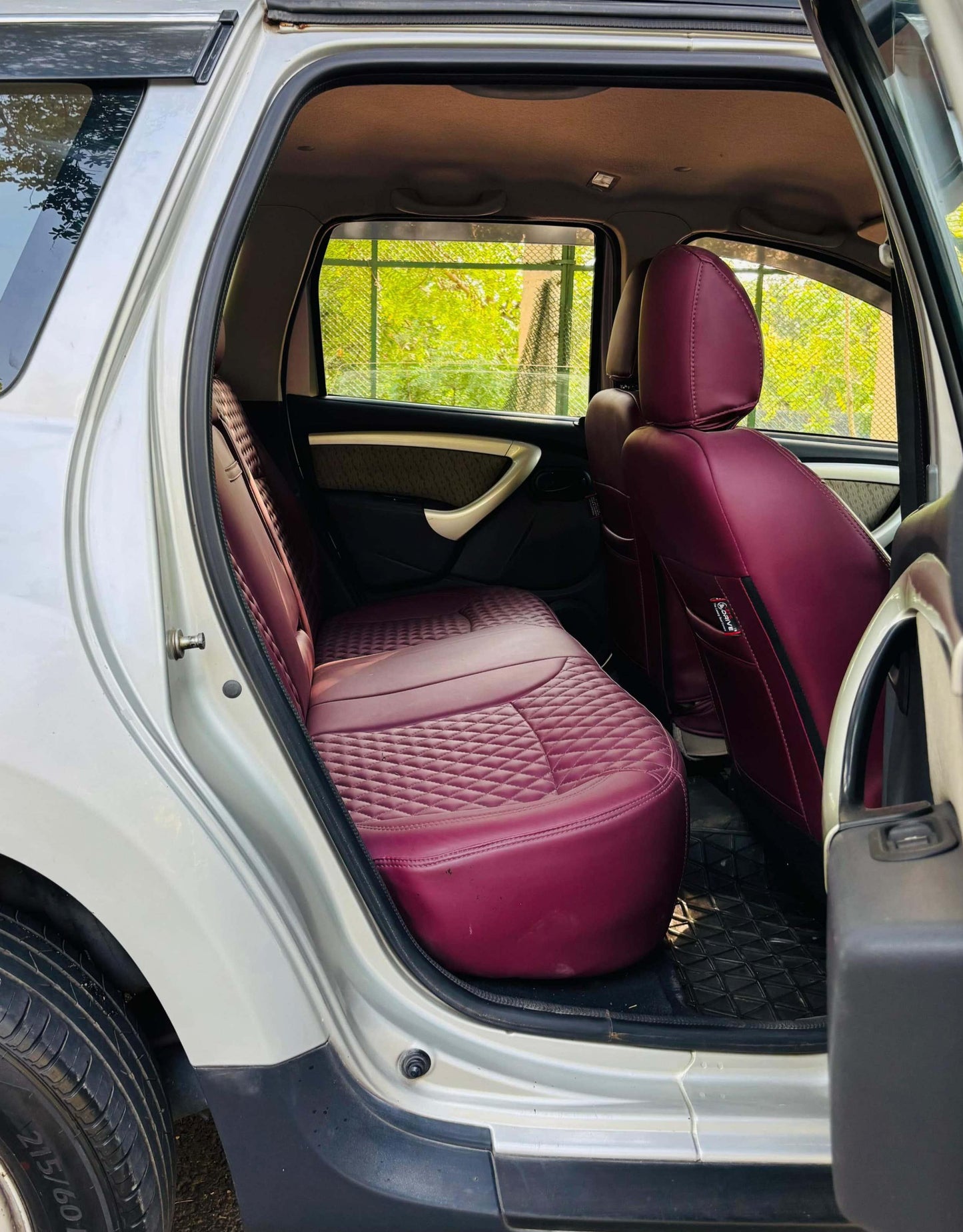 RENAULT DUSTER RXL PETROL (2014)