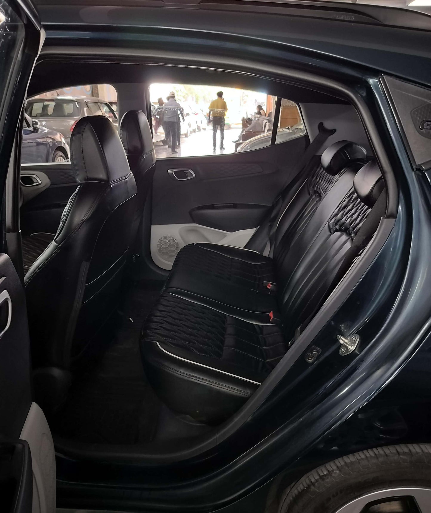 14,000 KMS GRAND I10 NIOS SPORTZ PETROL (2024)