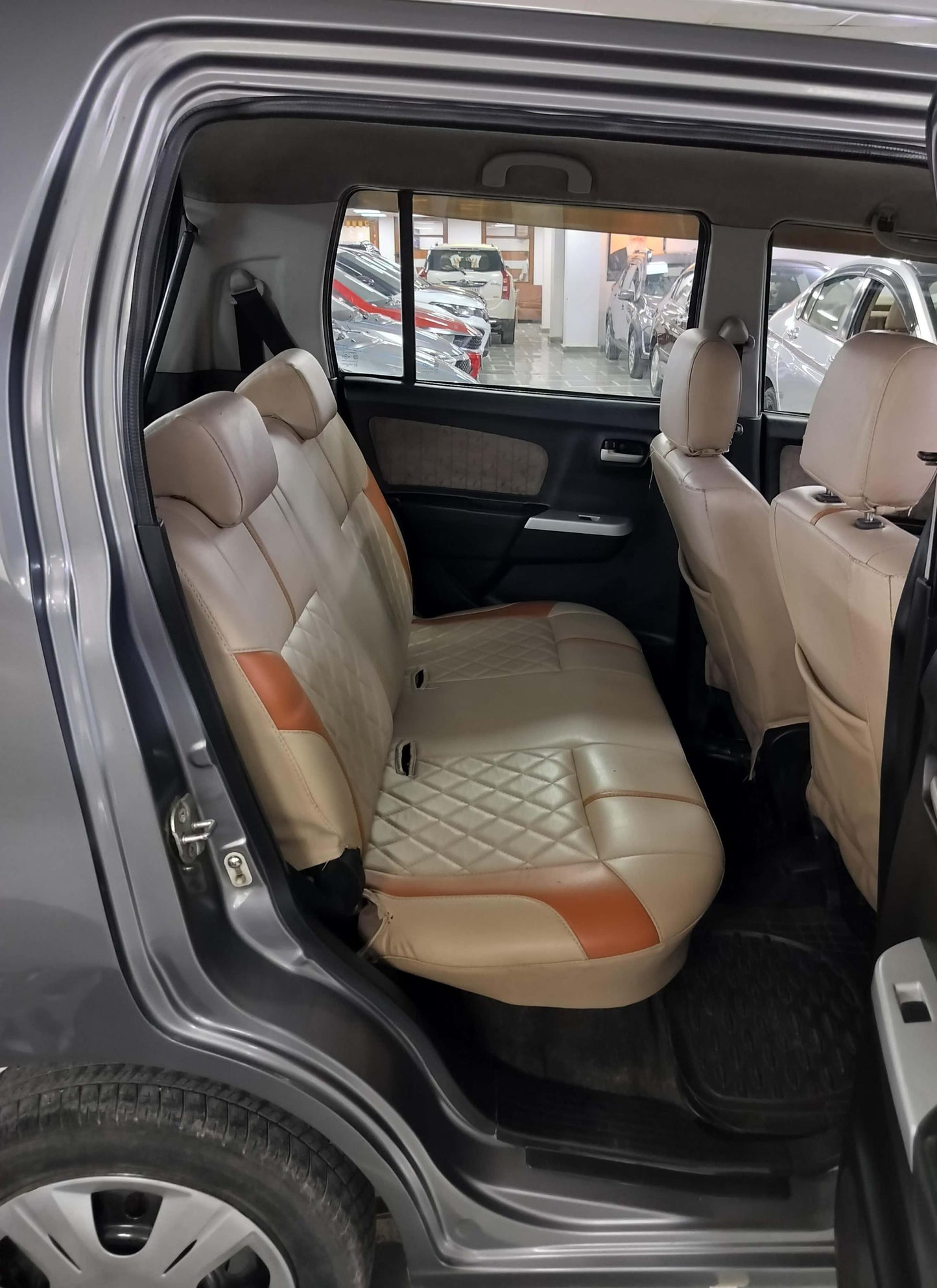 41,000 KMS MARUTI WAGONR VXI PETROL (2015)