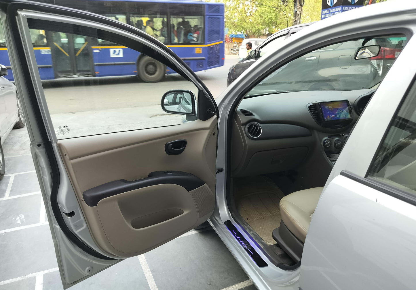28,000 KMS HYUNDAI I10 ERA PETROL (2013)