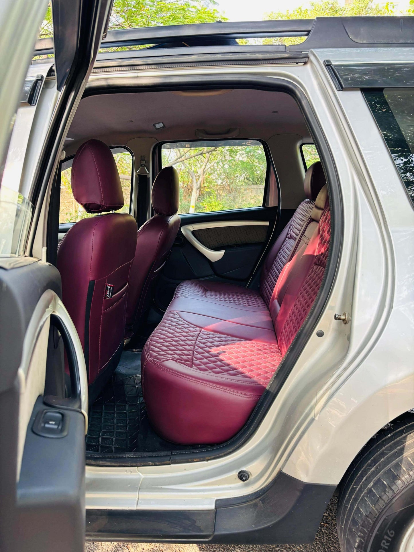 RENAULT DUSTER RXL PETROL (2014)