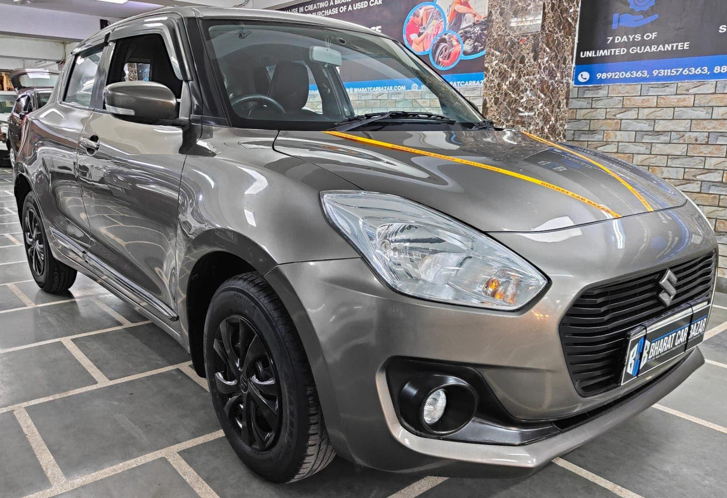 33,000 KMS MARUTI SWIFT VXI PETROL (2018)